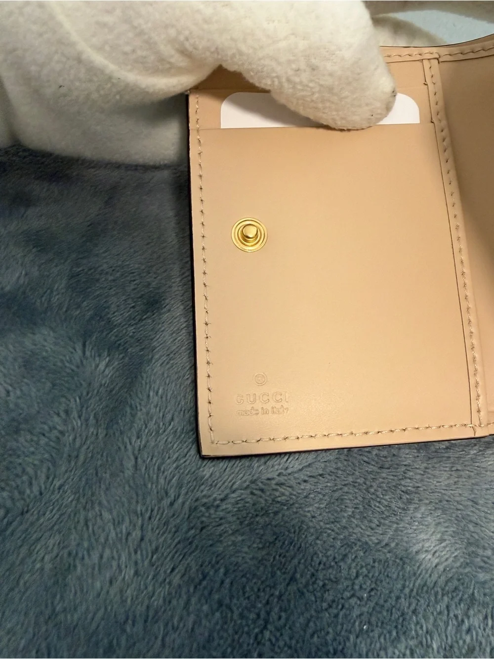 Brand New Gucci Gilbert Calf Leather GG Trifold Wallet Beige - Picture 7 of 11